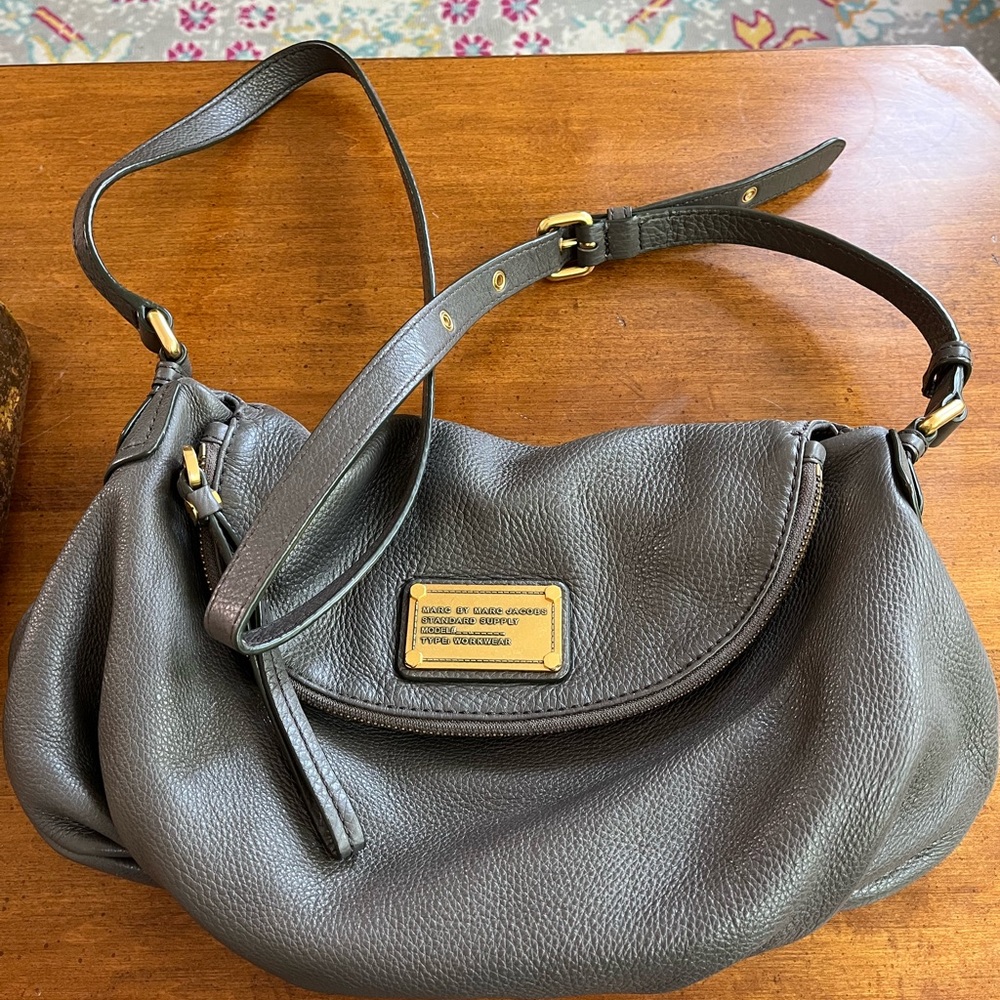 Marc by Marc Jacobs Gray Leather Purse